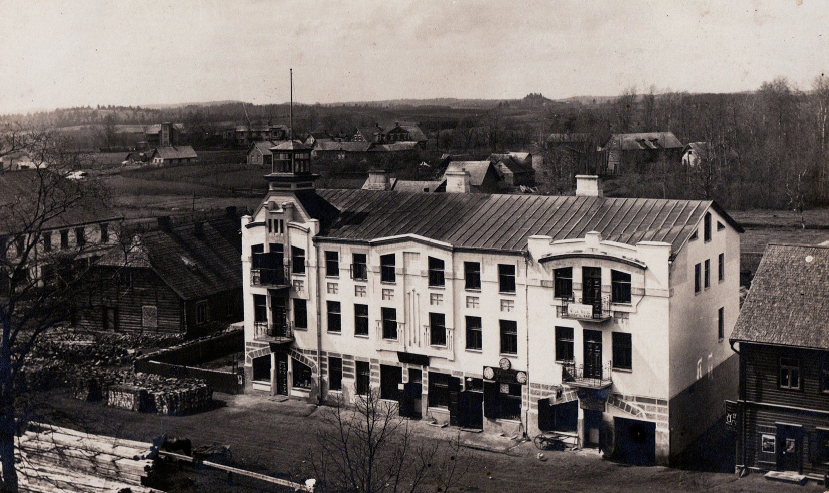 lot picture