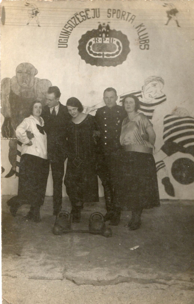 lot picture