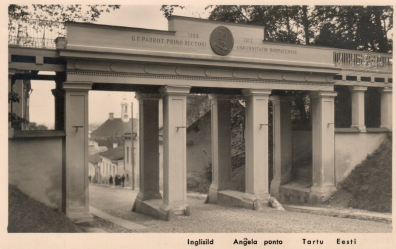 lot picture
