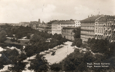 lot picture